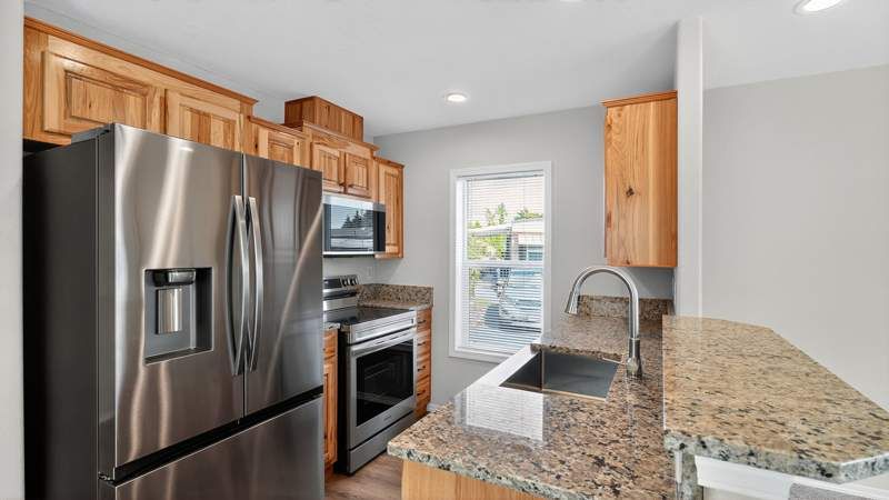 2200 Lancaster Dr SE #16A