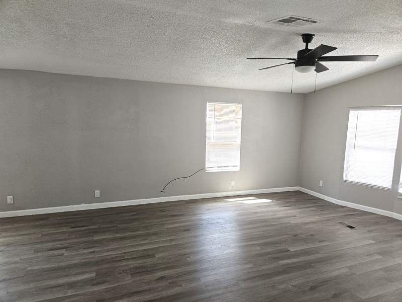 3833 N. Fairview Ave. # 10