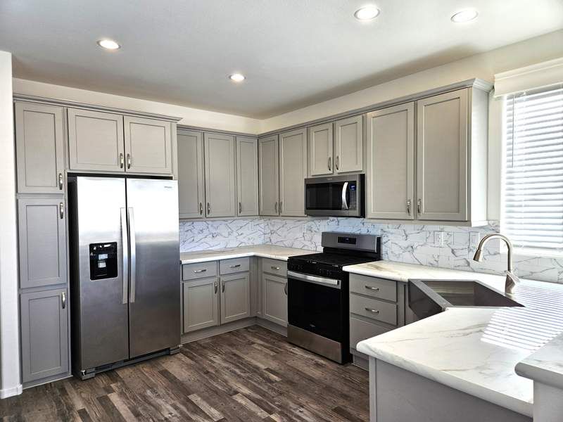 2305 W Ruthrauff Rd #F3