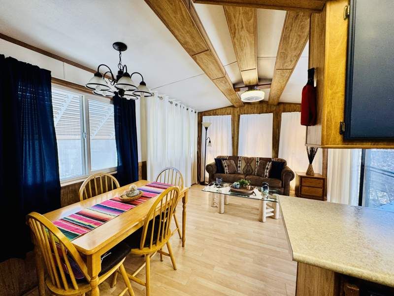 10442 N Frontage Rd #373