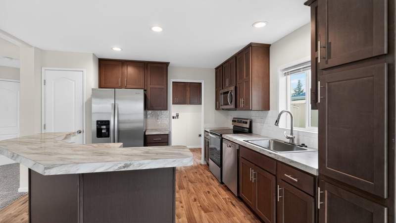 2200 Lancaster Dr. SE #29