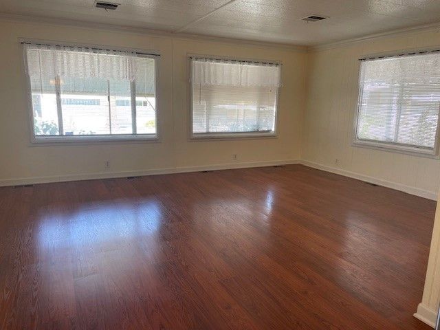 2050 W. Dunlap Ave #N266