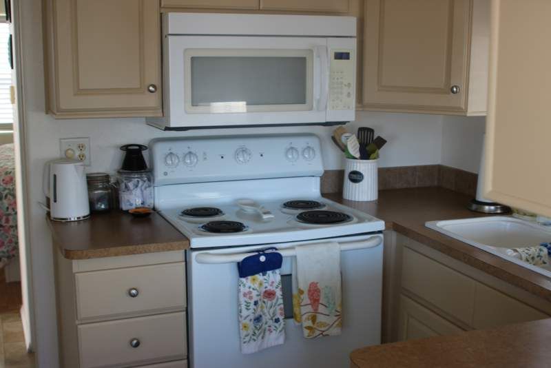 14010 S Amado Blvd #132