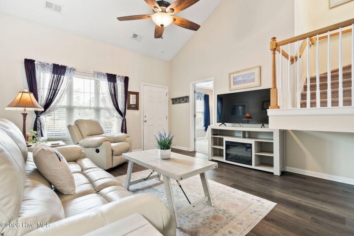 36 Calabash Lakes Boulevard