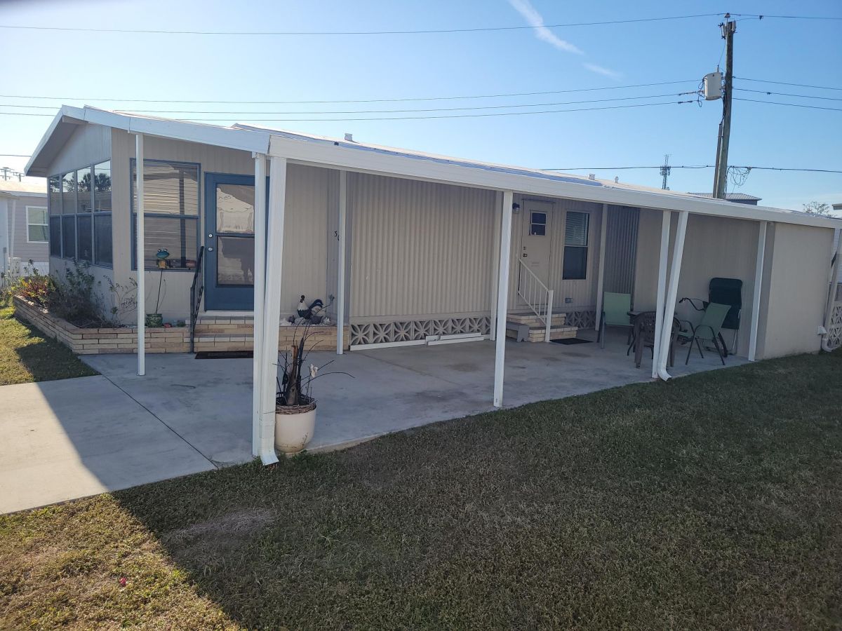 3901 Bahia Vista St. #307