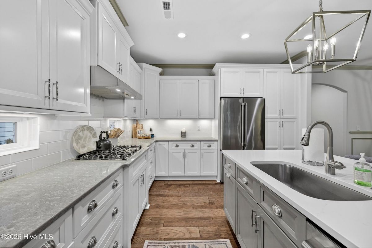 8313 Oak Abbey Trail