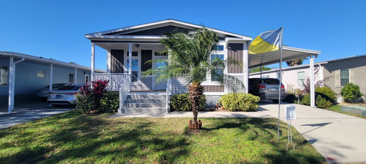 5912 Hog Snapper Lane