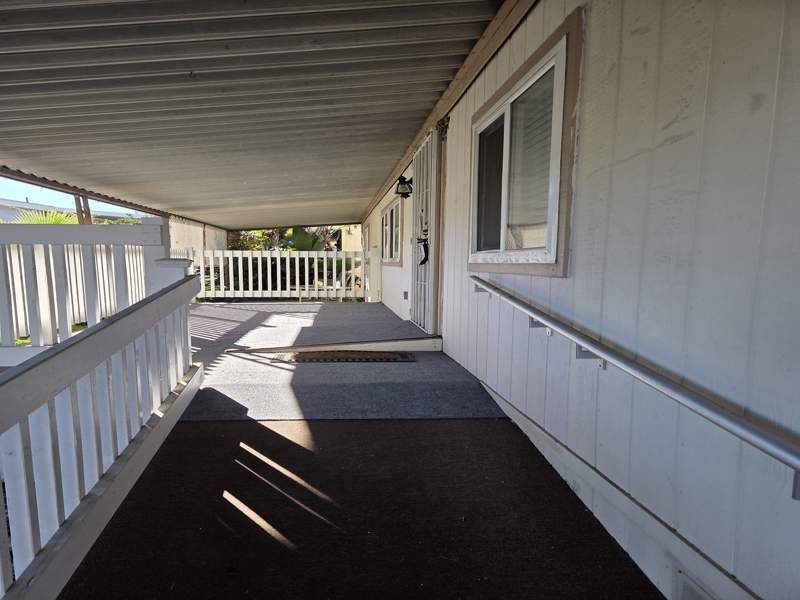 1456 E Philadelphia St #424