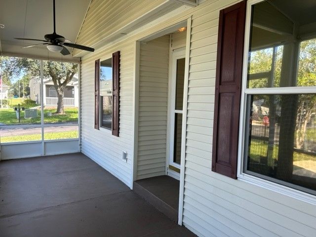 9552 Front Nine Lane