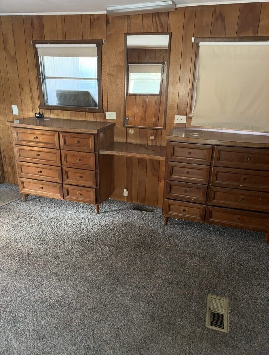 5201 W Camelback Rd, Site F130