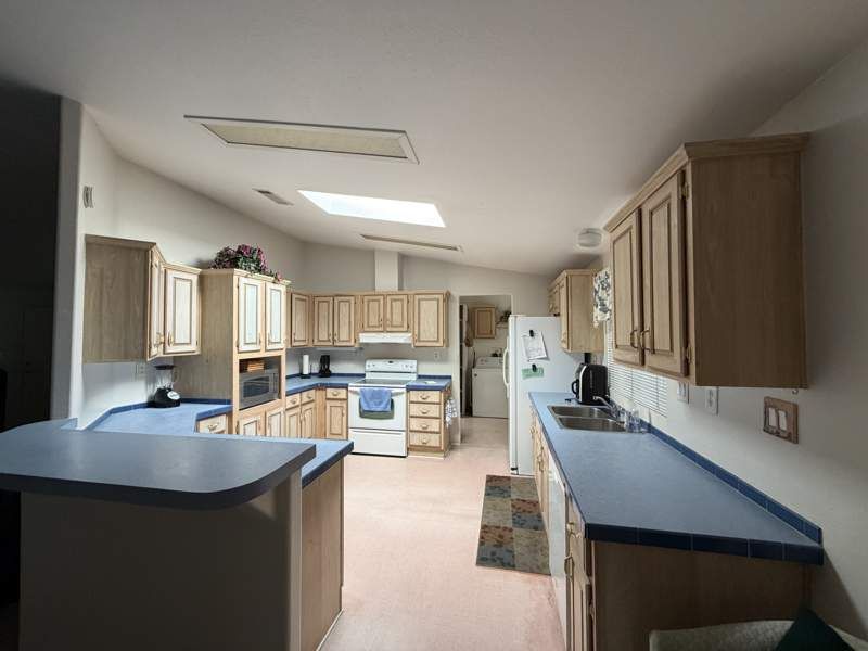 3300 E. Broadway Rd. #64