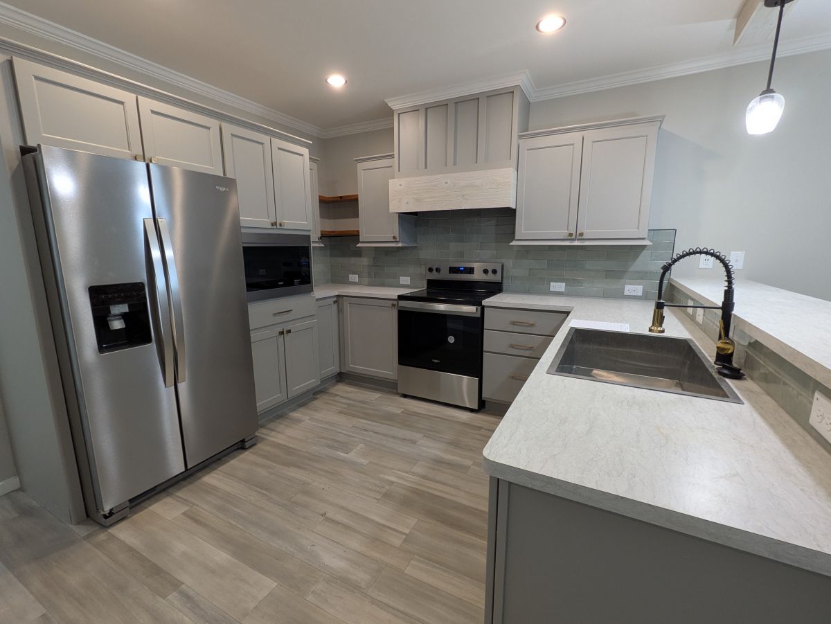 8880 SW 27th Ave #B066