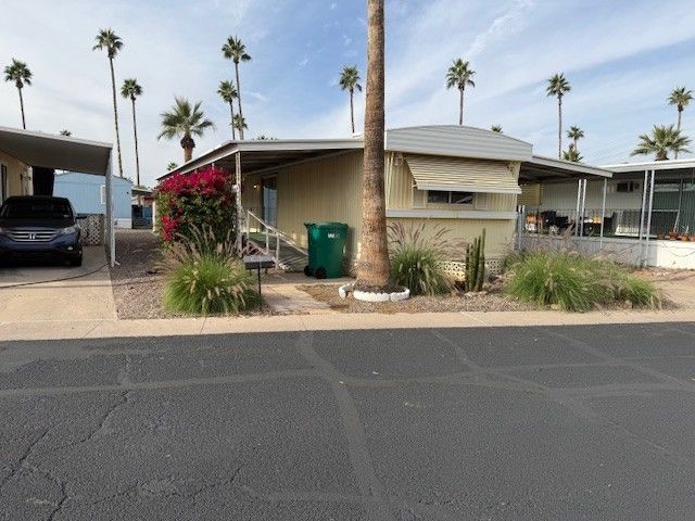 2050 W. Dunlap Ave #C070