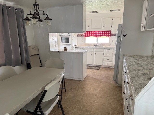 2050 W. Dunlap Ave #C070