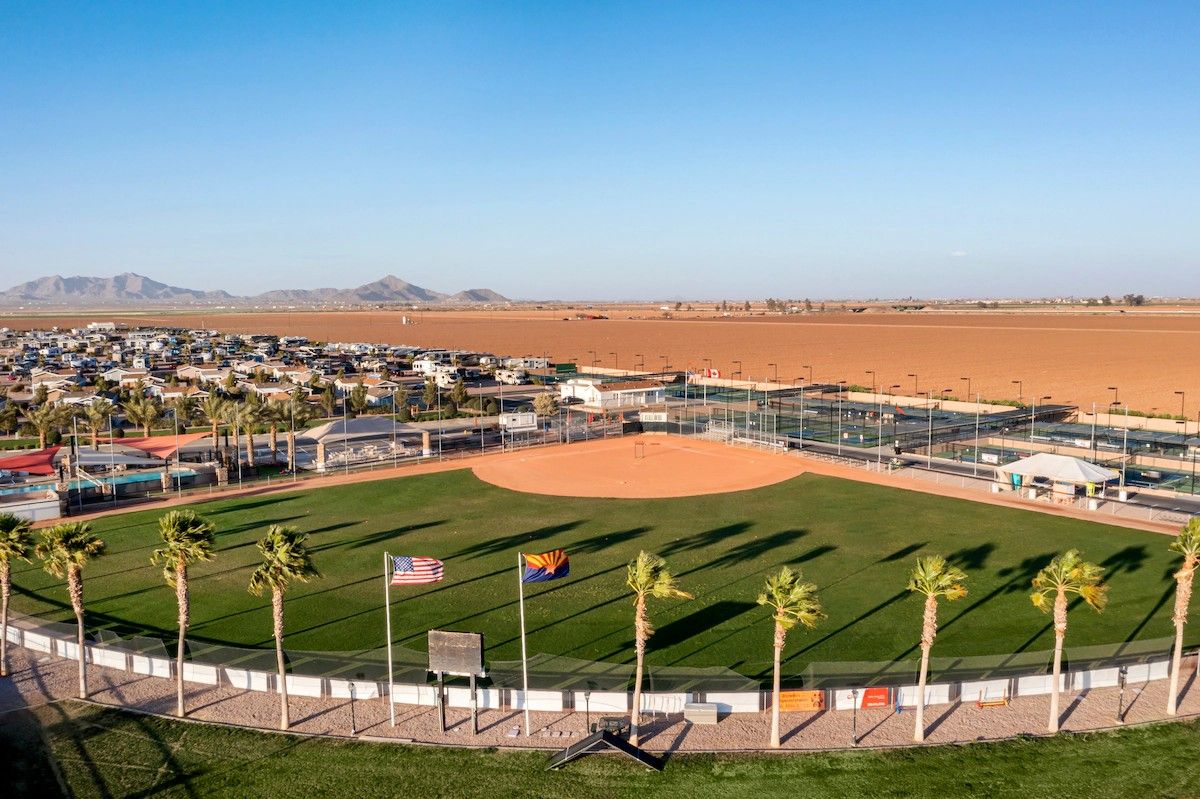 1110 North Henness Rd 2213