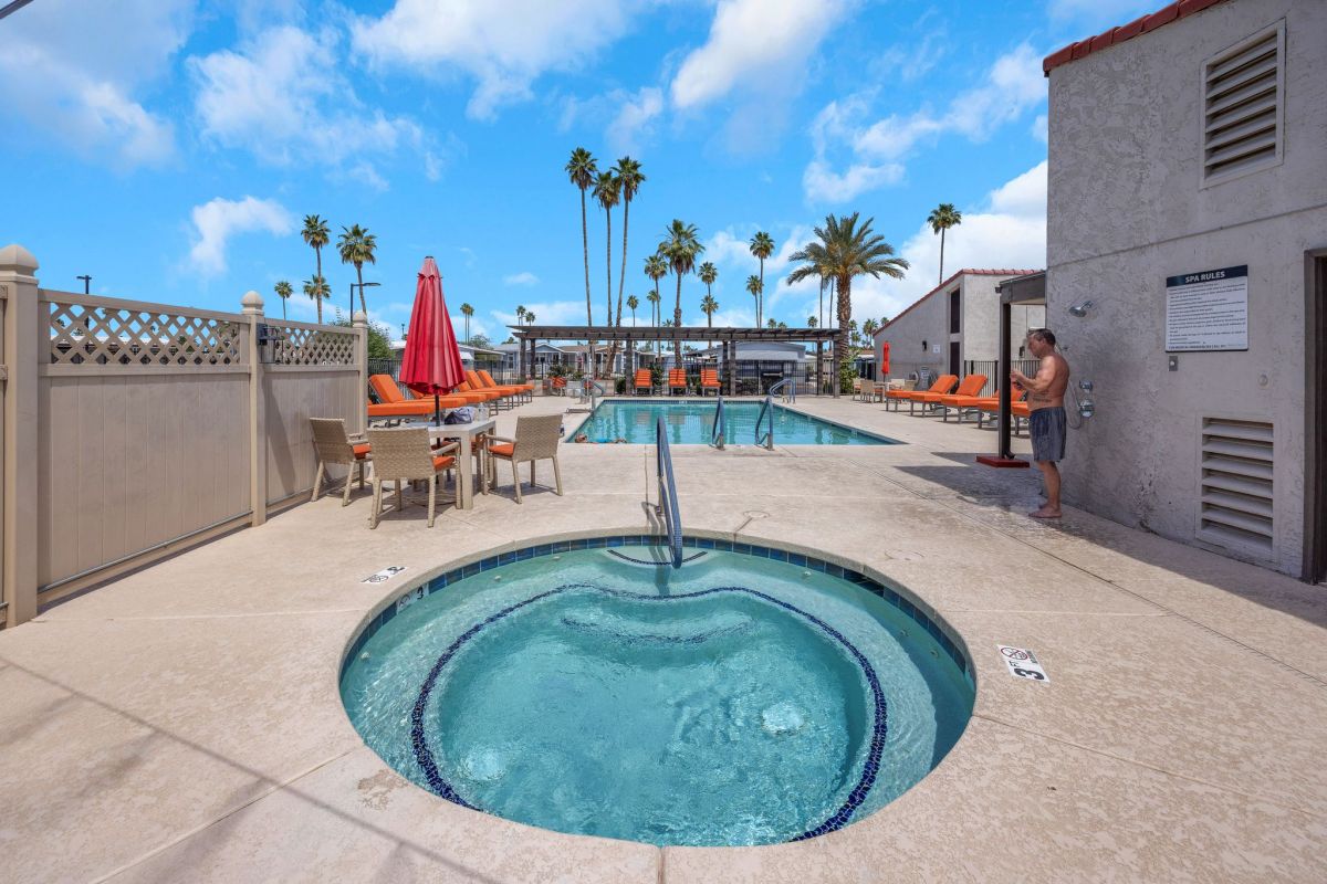 3300 E. Broadway Rd. #217