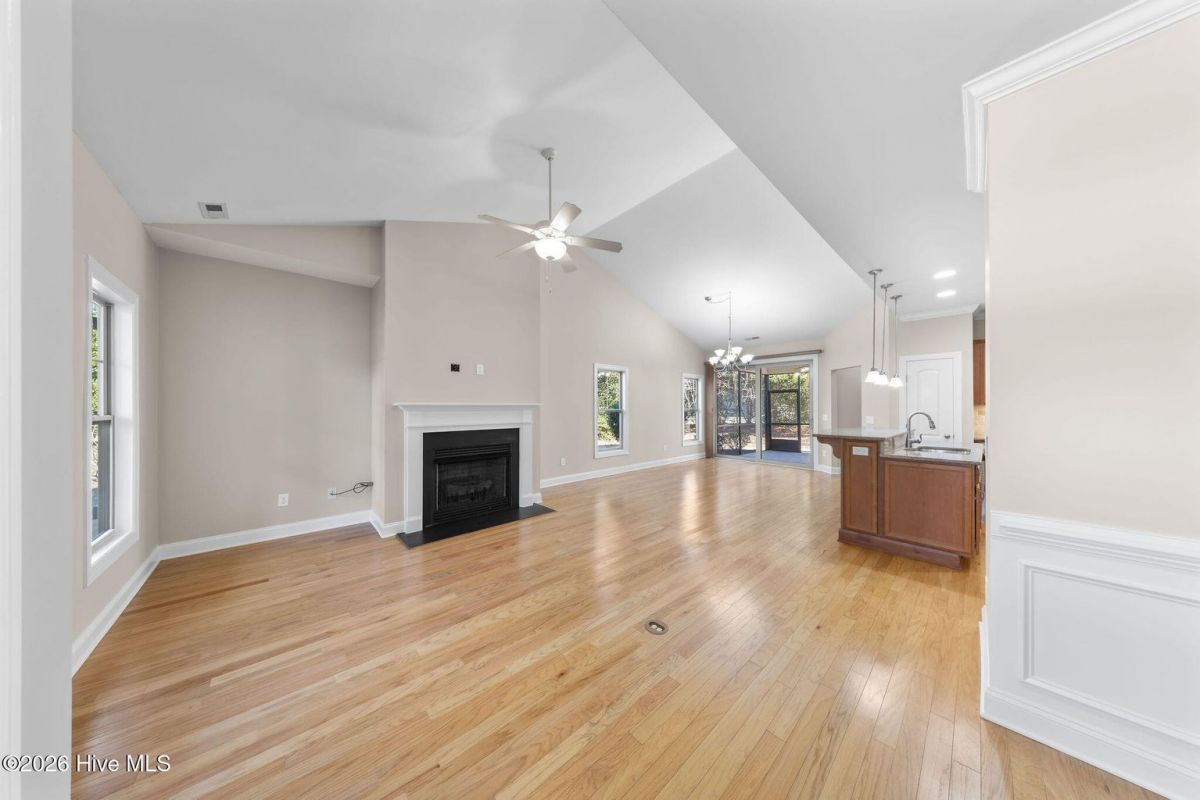 2259 Azalea Pointe Court