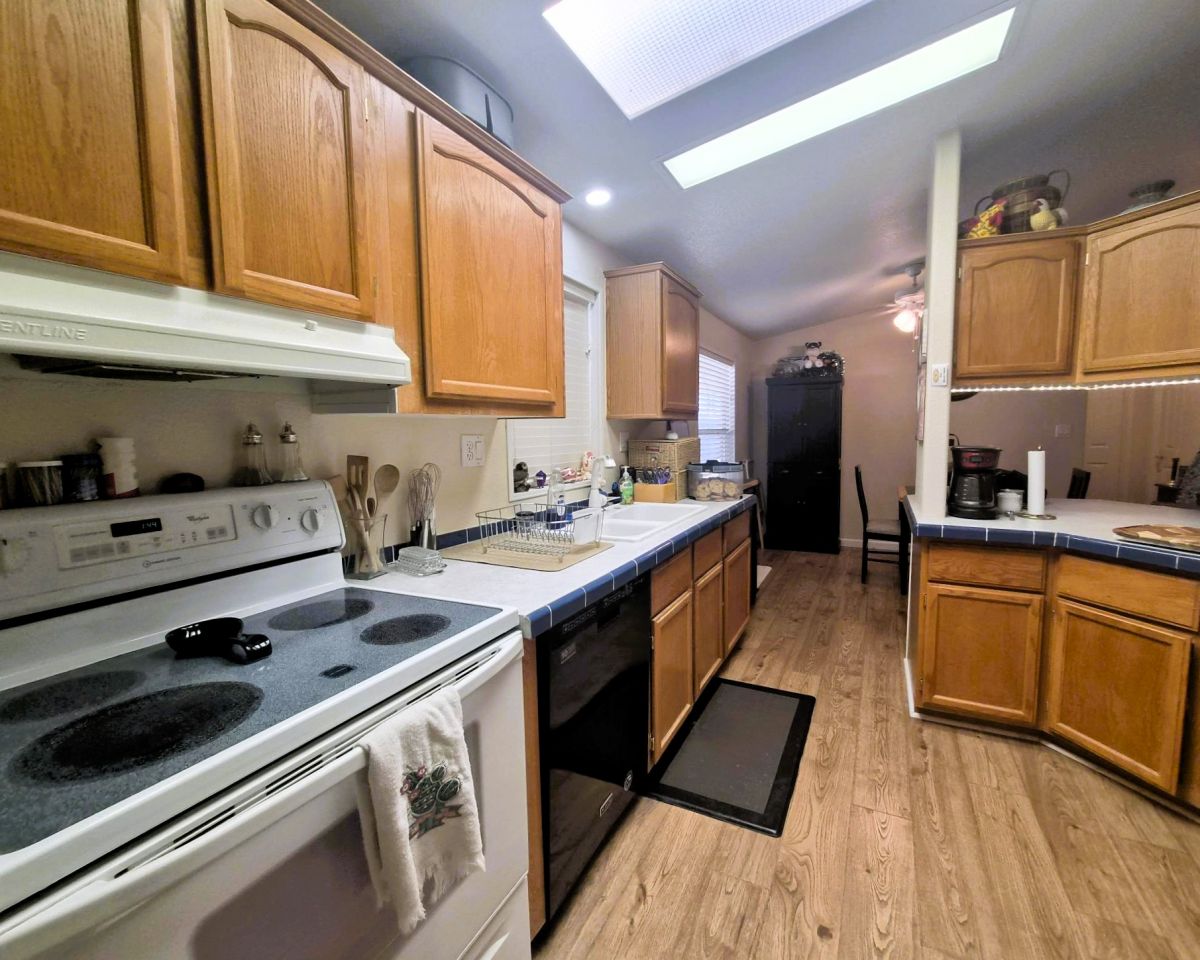 2400 E BASELINE AVENUE, #168