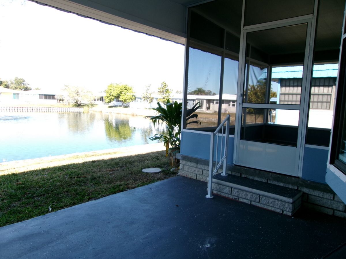 7100 Ulmerton Rd lot 2196