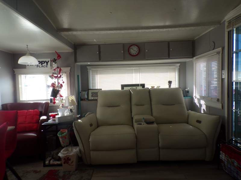 1050 S. Arizona Blvd. #122