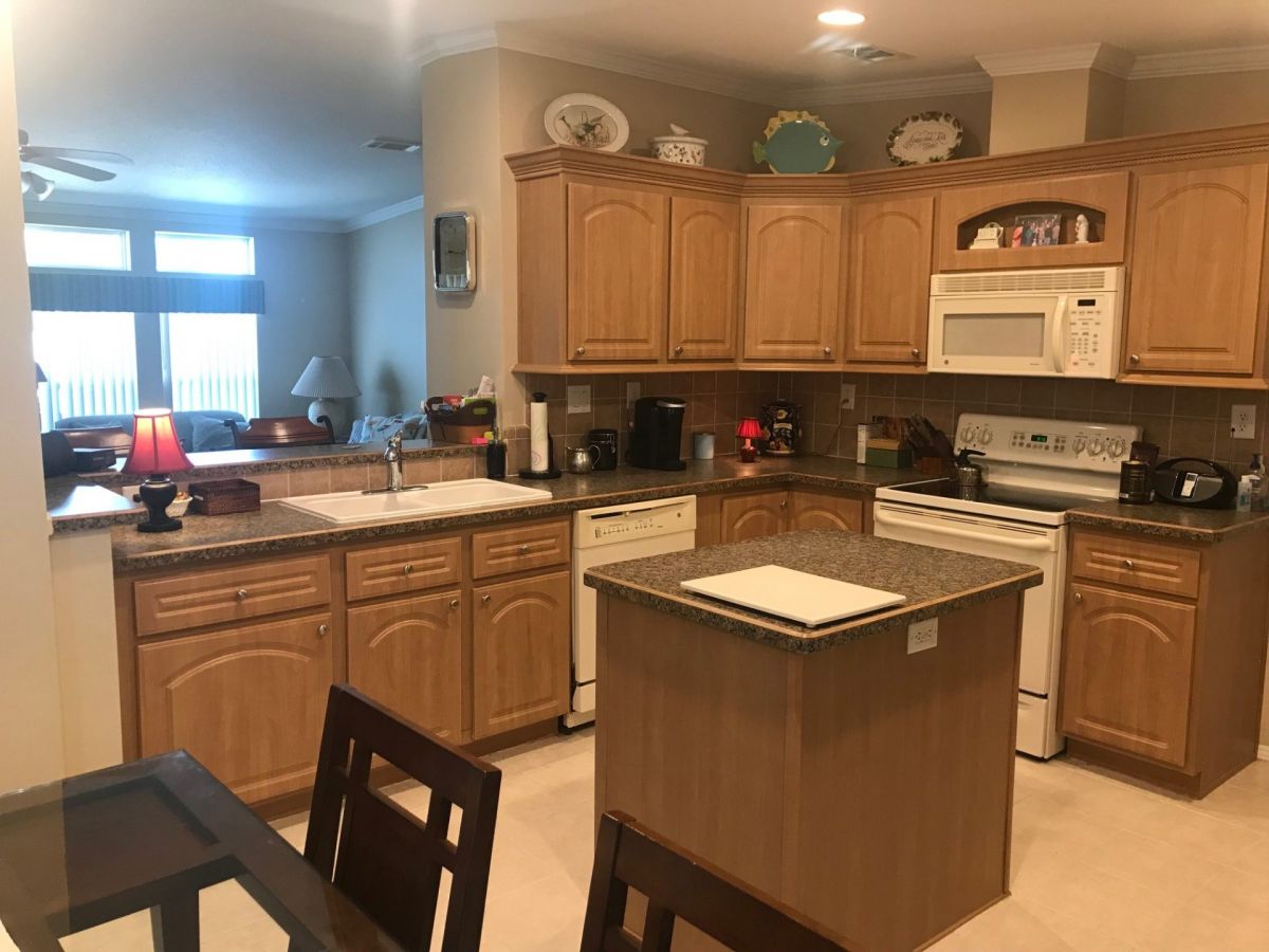 9531 Country Club Lane