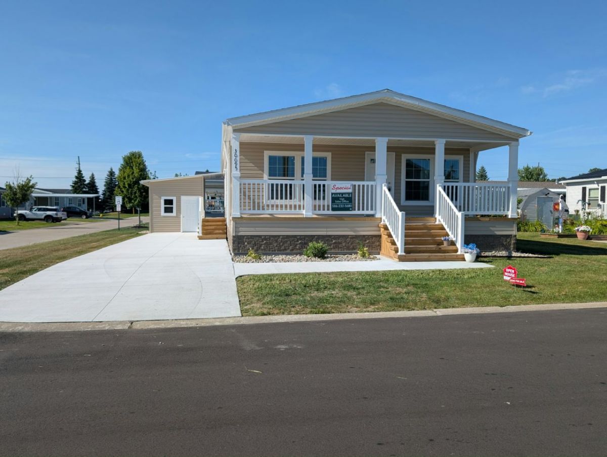 30095 Pineview Circle