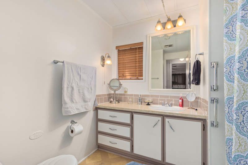 3300 E. Broadway Rd. #185