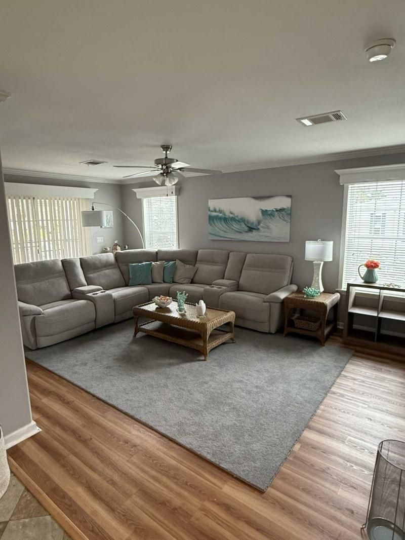 701 Aqui Esta Dr #246