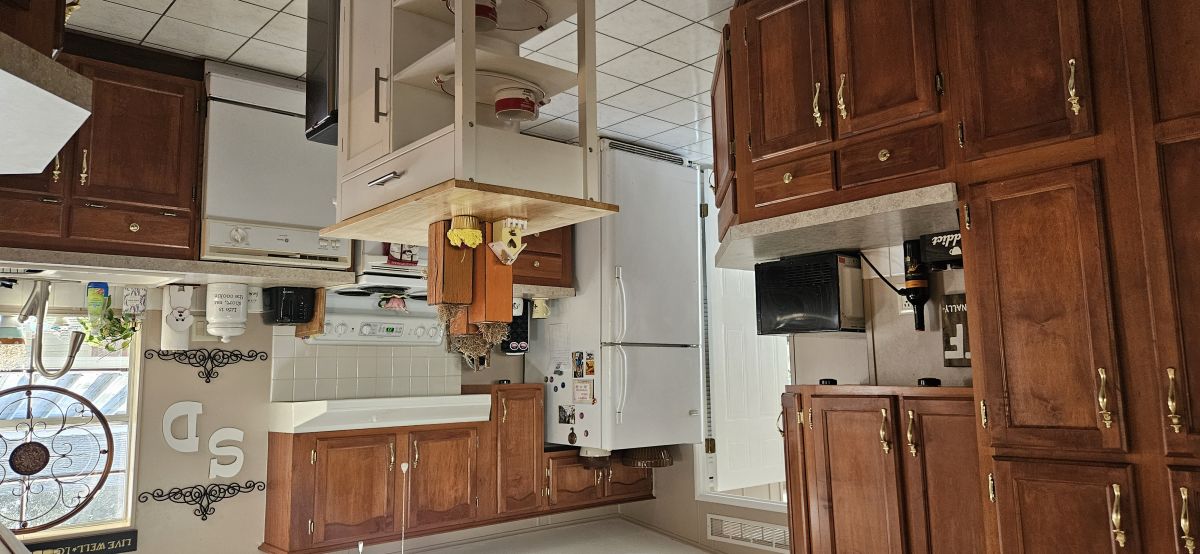 317 Waterford Heights