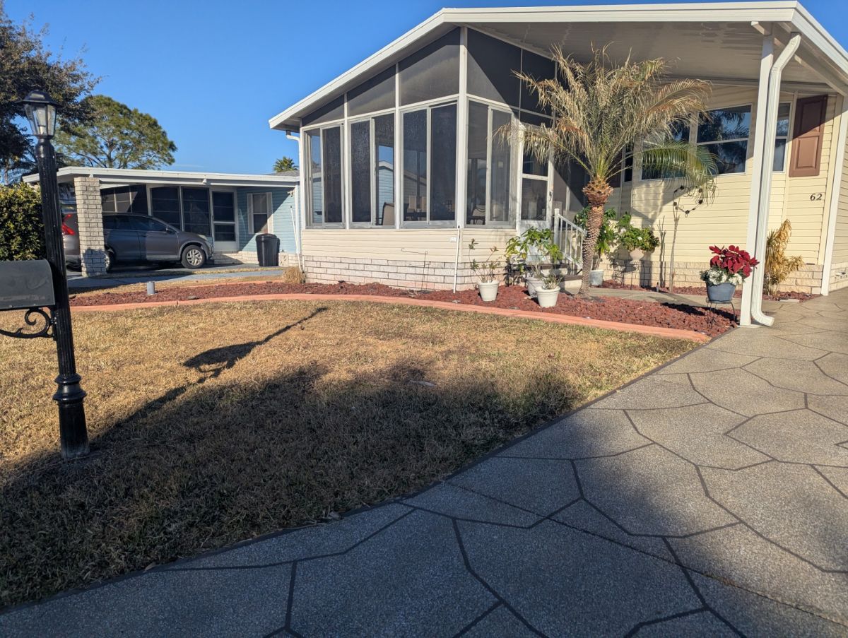 62 Southhampton Blvd