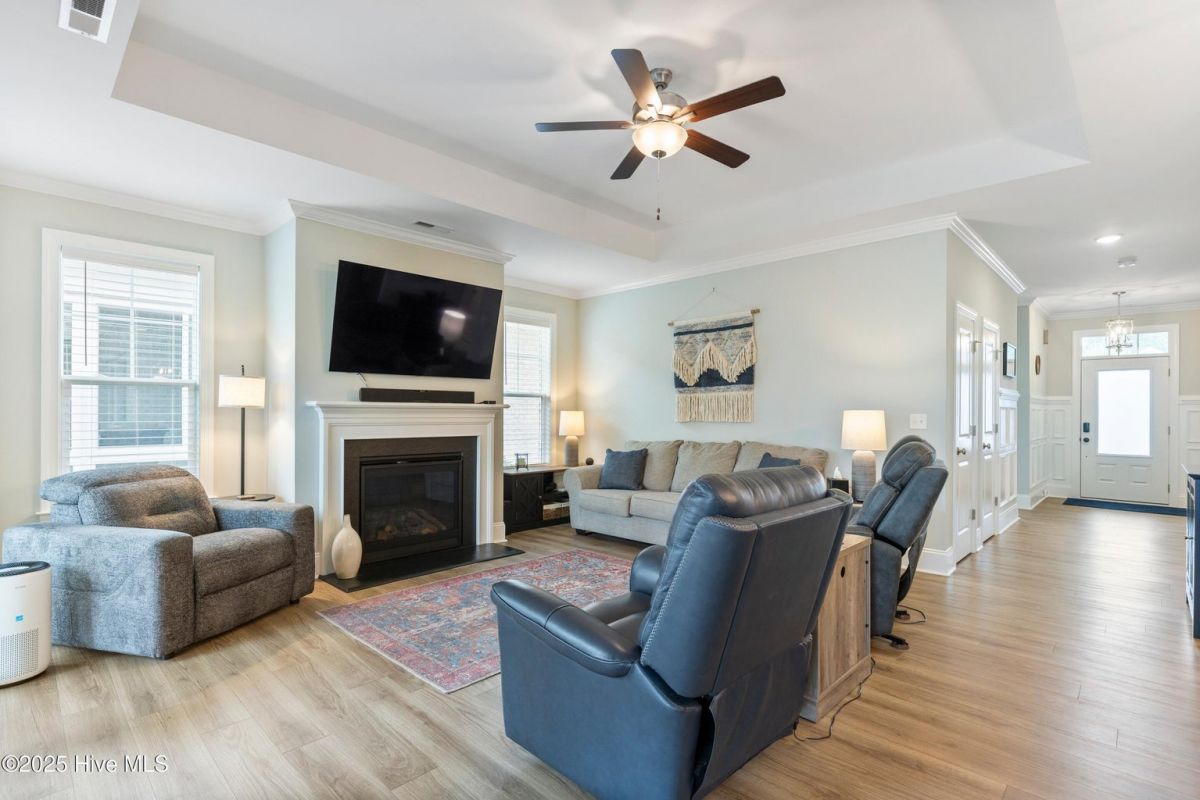 9006 Mango Bay Court