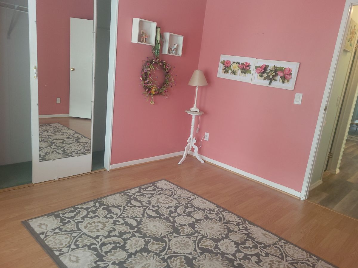 311 MAPLECREST DRIVE