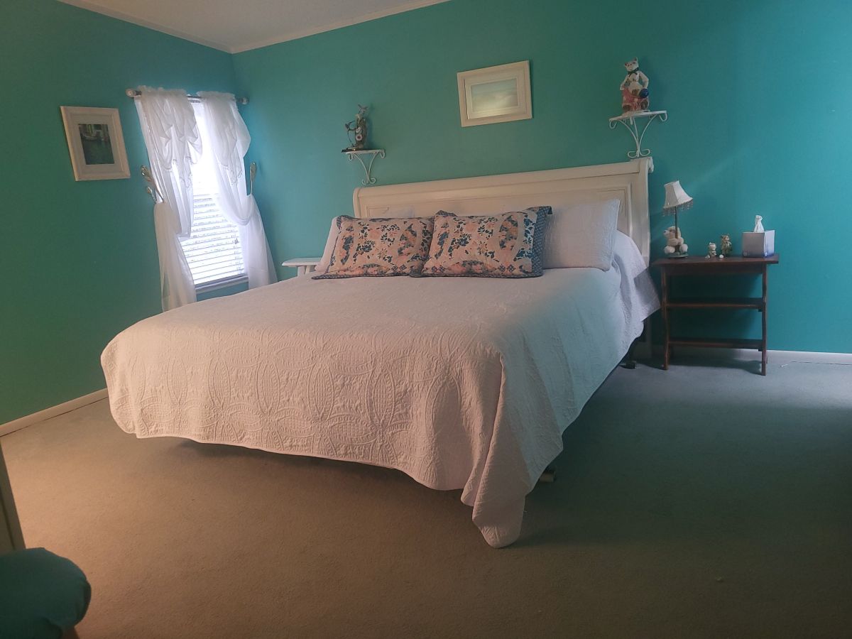 311 MAPLECREST DRIVE