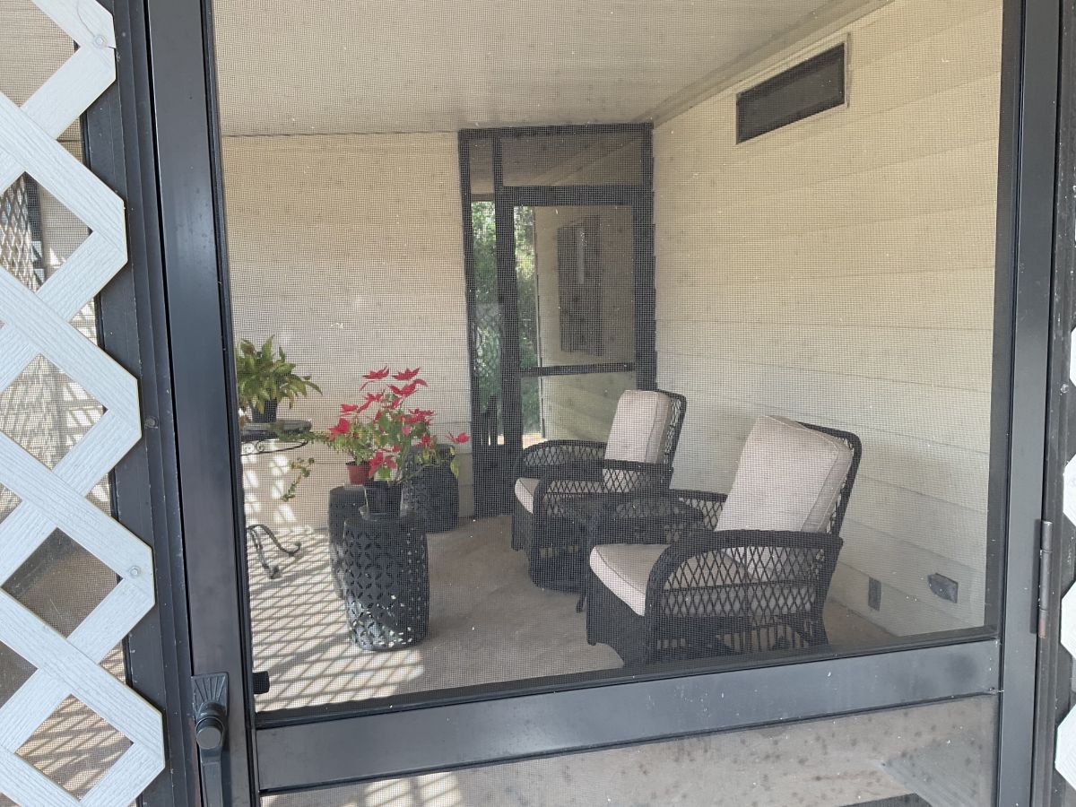 15434 LAKESHORE VILLA CIRCLE