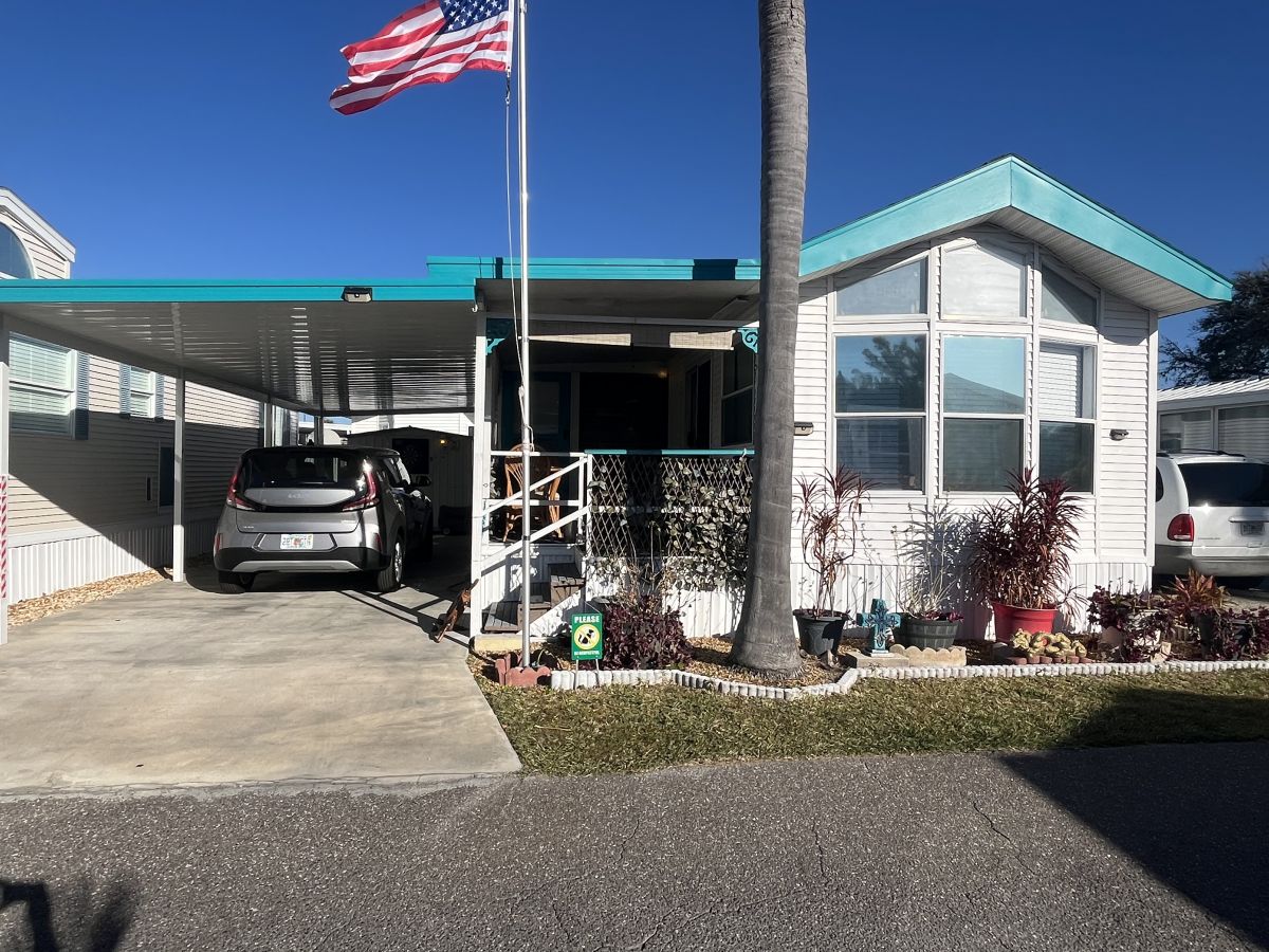 11911 66th Street 706