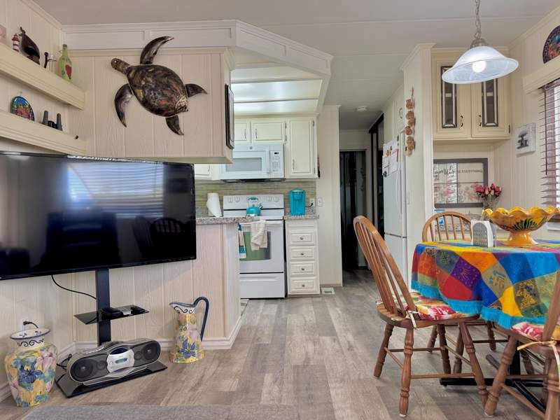 10442 N Frontage Rd #378