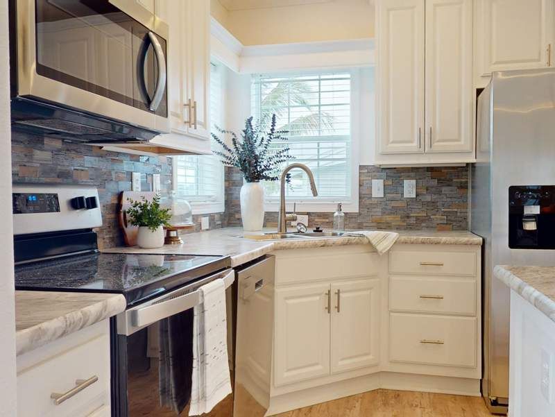 25501 Trost Blvd. 10-15