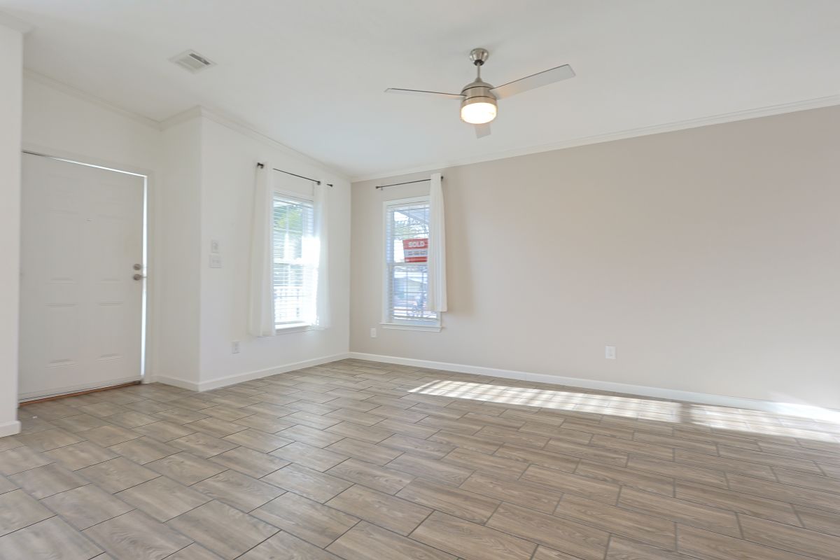 14401 Weeksonia Avenue