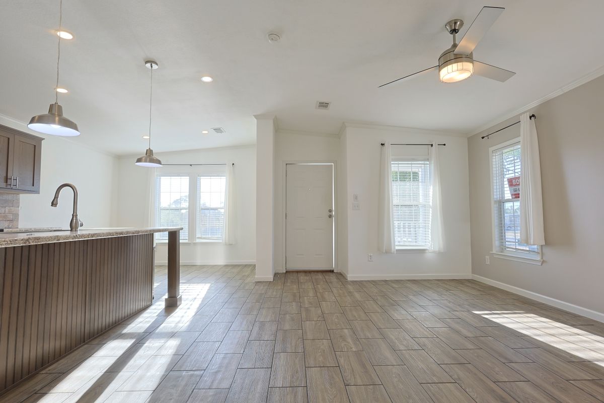 14401 Weeksonia Avenue