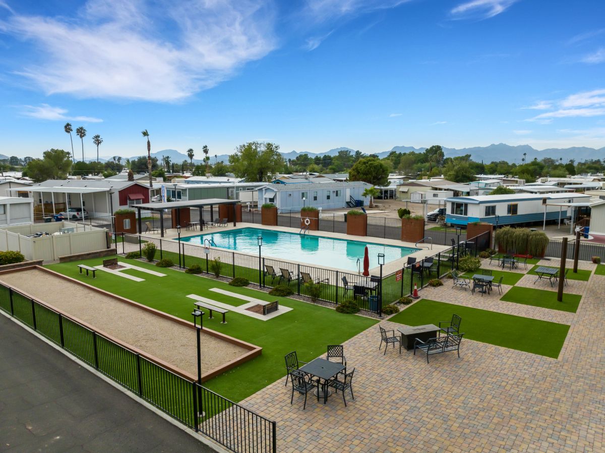 3833 N. Fairview Ave. # 61