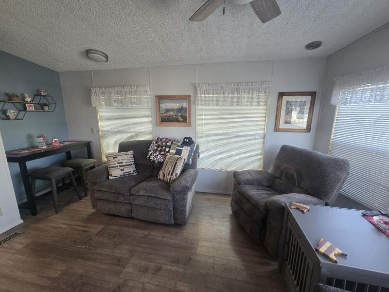 146 N. Merrill Rd. #064