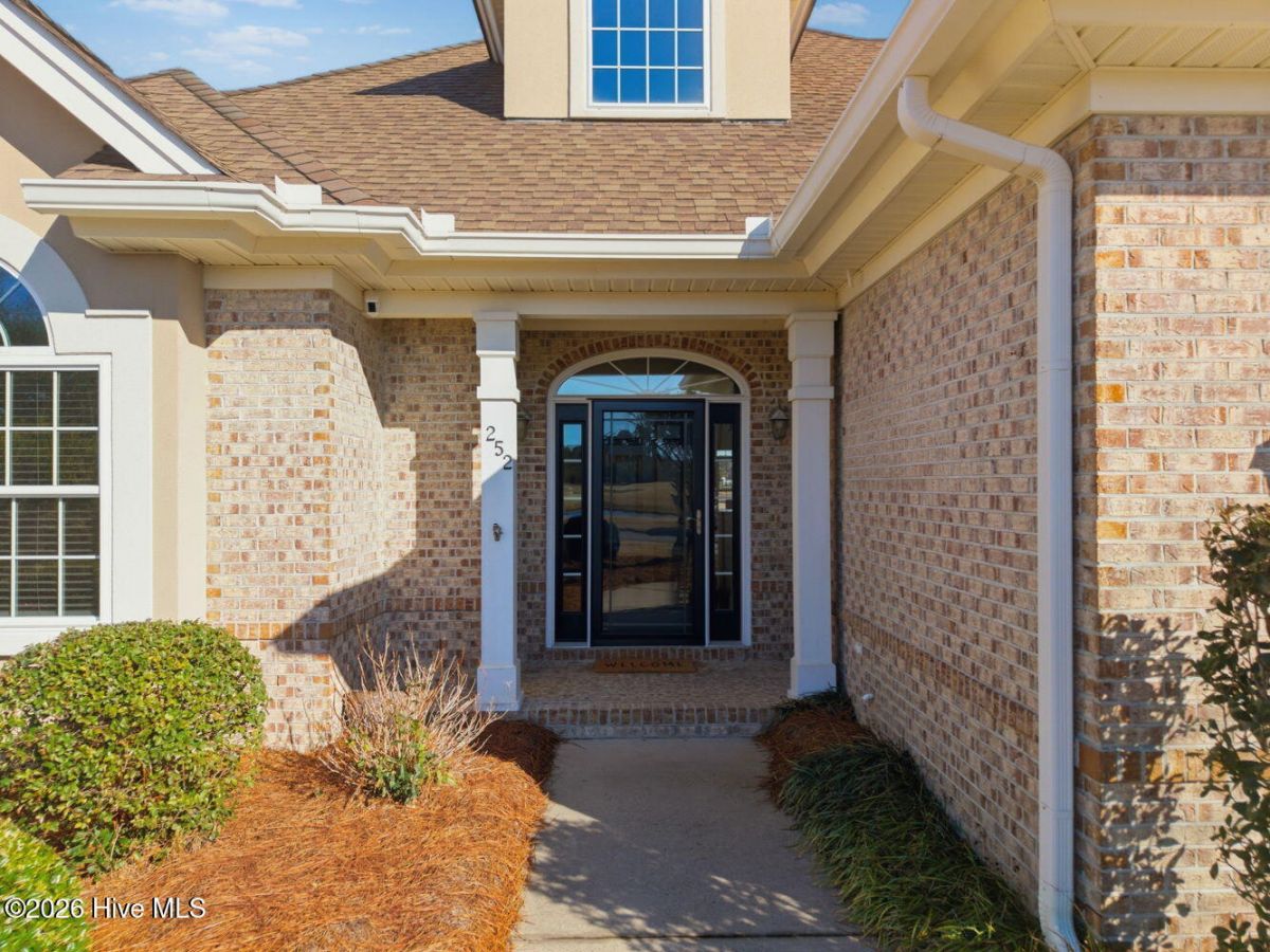 252 Sedgefield Place