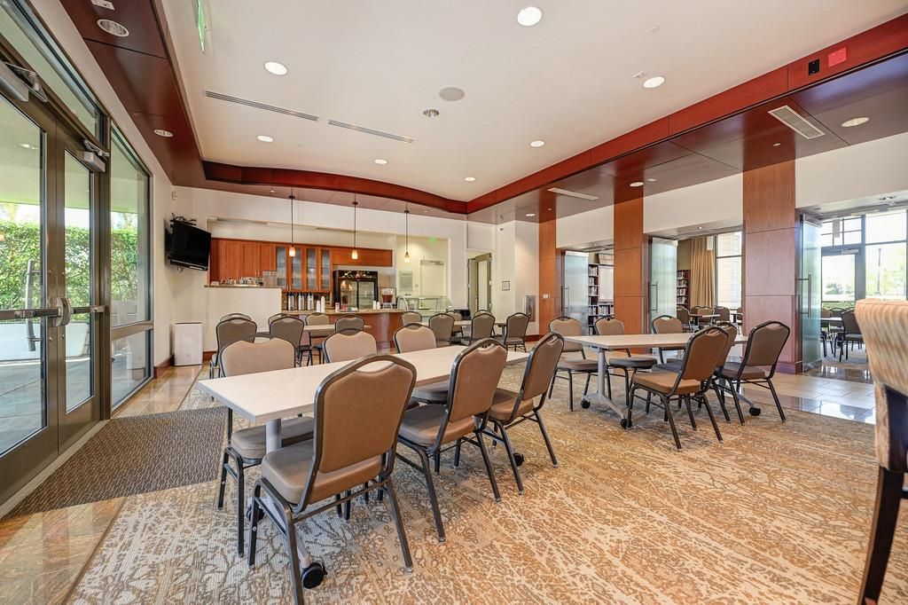 2120 Arlington Drive