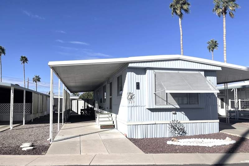 305 S. Val Vista Drive #228