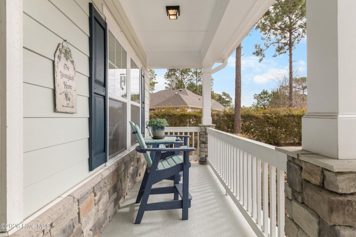 3574 White Spruce Glen