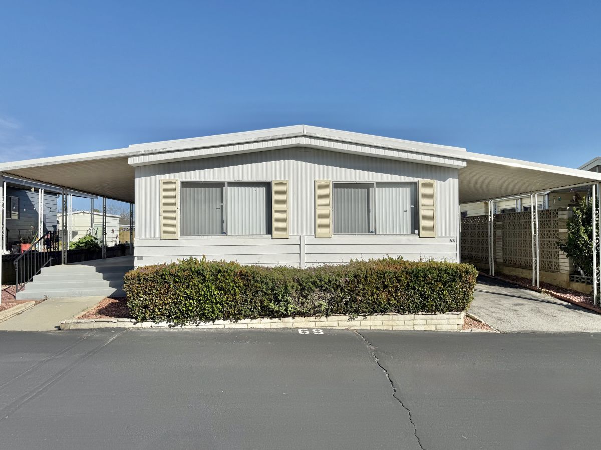 2200 W Wilson St # 068