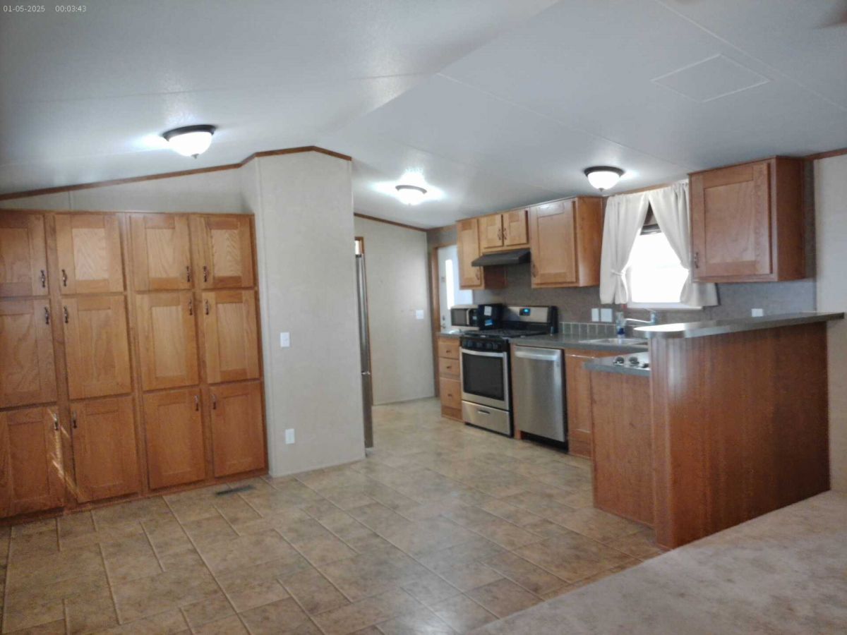 7112 Pan American Fwy NE #38