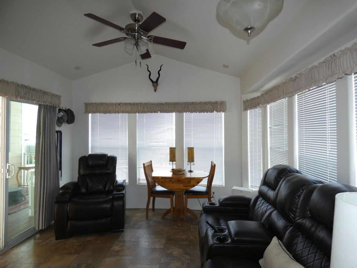 1110 North Henness Road