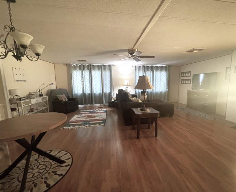 305 S. Val Vista Drive #198