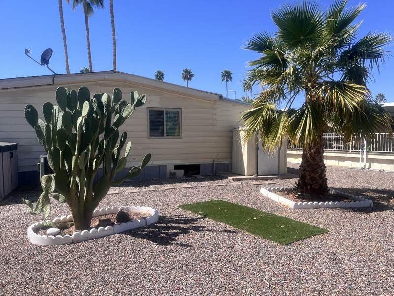 305 S. Val Vista Drive #328